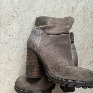 Sam Edelman Franklin Bootie in Grey